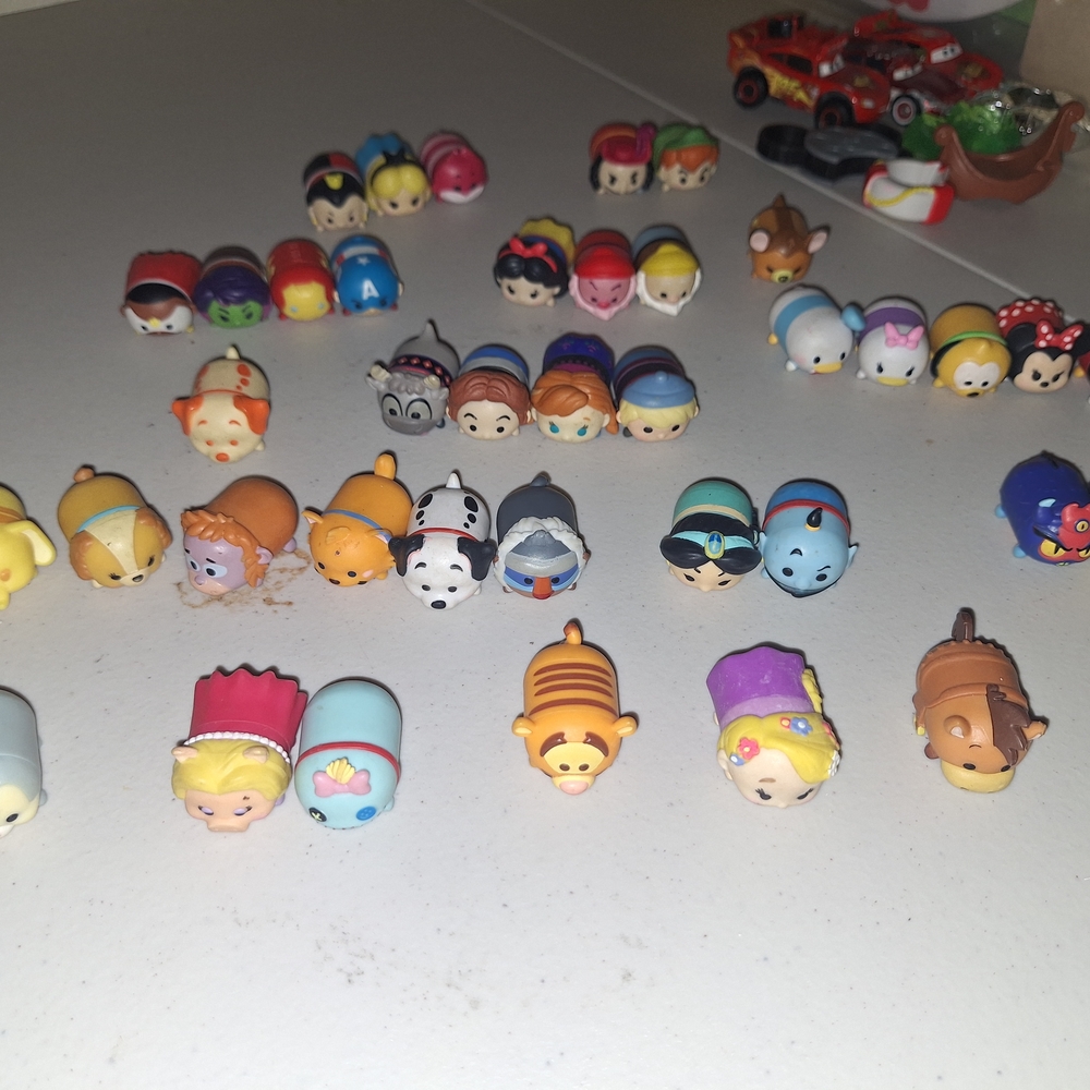 Disney Tsum Tsum Mini Figure Lot - Blue Purple Pink Yellow Orange Brown